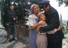 Moj ata, socialistični kulak (1987)
